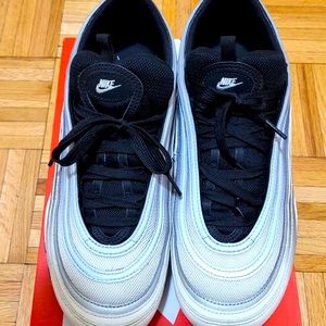 Nike Air Max, Silver/White/Black, Size 12